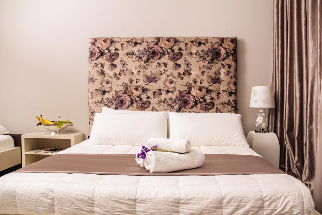 Vivar Hotel Tirana Zimmer foto